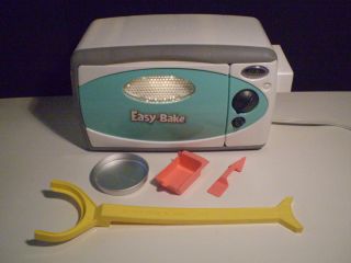 Easy Bake Oven and Snack Center Oven Accessories Preowned