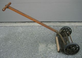 Wood Handle Reel Push Lawn Mower THE BOSTON NO 55 BALL BEARING Antique
