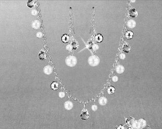 Lenora Gift Set Avon Necklace and Earrings