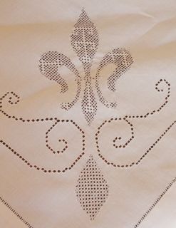 Beautiful French Fleur de Lis Lace Linen Antique Tablecloth