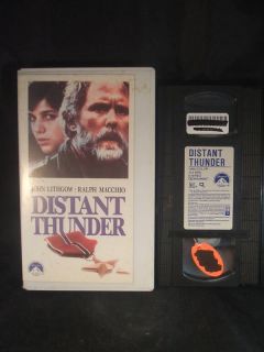RARE VHS Clamshell Distant Thunder Lithgow Macchio