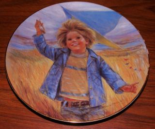 Frances Hook Kite Flying Limited Edition Collectors Plate 1982