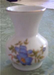 Leart Miniature Bud Vase Made in Brazil Vintage Mint
