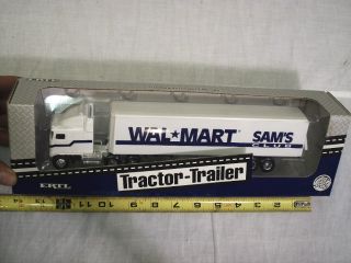 Wal Mart  Ertl Tractor Trailer 1 64 1993