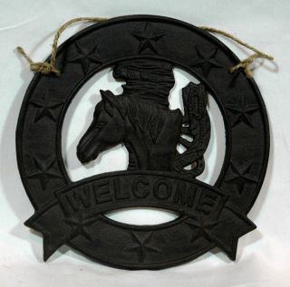 Red Shed Cast Iron Horse Welcome Wall Hanging Decor Accent