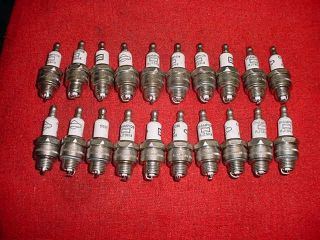 Lawn Mower Small Engine Spark Plugs RJ19LM Parts Lot 20 Lot 2