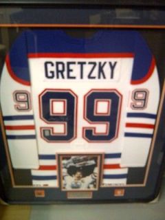 Wayne Gretzky Autographed / Signed & Framed Hockey Jersey Edmonton