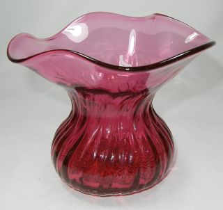 Rossi Cranberry Canadian Art Glass Vase Marked R (4 3/4 inches tall)