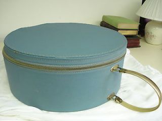 Vintage 1950s Sturdy Stylish Blue Zippered Lined Hat Box Train Travel