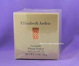 Elizabeth Arden Ceramide Plump Perfect Makeup MOCHA II #13