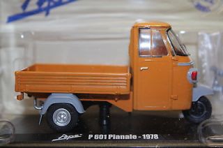 Vespa Ape P 601 Pianale 1978 Utility Orange Pick up, Italeri Hachette