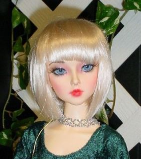 Doll Wig, Monique Gold Ava Size 8/9   Bleach Honey Blonde