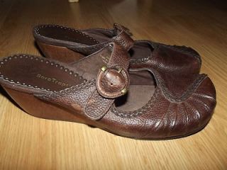 BARE TRAPS*SZ 9M BROWN LEATHER GINGER MARY JANE SLIDES MULES WOOD HEEL