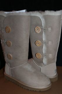NIB* Womens UGG BAILEY BUTTON TRIPLET Boots Sand Beige US Size 9