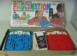 COLLECTIBLE 1968 REMCO FASCINATION ORIGINAL MAZE GAME