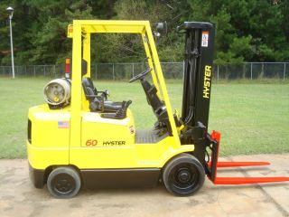 8000# FORKLIFT TRACTION CUSHION TIRE 6 CYL. LP POWERED COMPACT HD LIFT