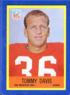 1967 Philadelphia Set Break #174 Tommy Davis NR MINT