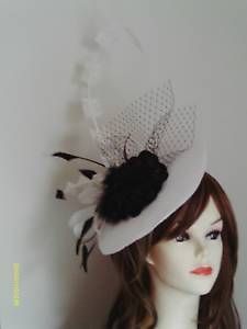 HATINATOR FASCINATOR FOR SPRING RACING CARNIVAL OR BURLESQUE PARTY