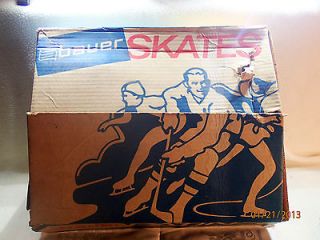 Vintage Bauer Black Leather Hockey Skates in Original Box Skate Size