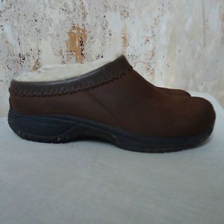 Merrell Encore Chill Stitch Bug Brown Leather Shearling Slip On Clogs
