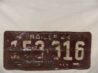 1944 Michigan 153 316 License Plate Trailer