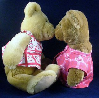 Hallmark Set Kissing Bears Teddy Bear Plush Musical Jingle All You