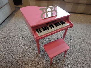Schoenhut 30 key Classic Baby Grand Piano   Pink