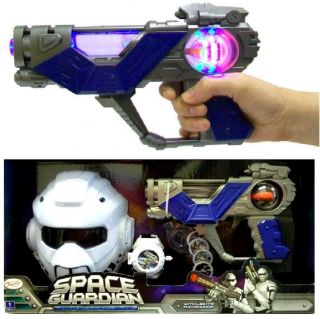 SPACE GUARDIAN TROOPER RAY GUN LIGHT SOUND MASK FANCY DRESS TOY GAME