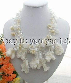 Charming Spongy Coral&Crystal& Porcelain Necklace