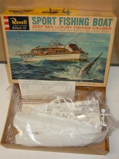 Vintage Revell Sport Fishing Boat Deep Sea luxury Cruiser Model Kit 60