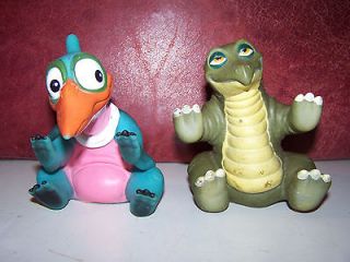 LAND BEFORE TIME PETRIE AND SPIKE RUBBER PUPPETS PIZZA HUT 1988