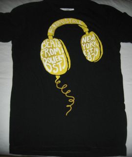 AEROPOSTALE Beats From Bowery St. New York Headphones black T shirt