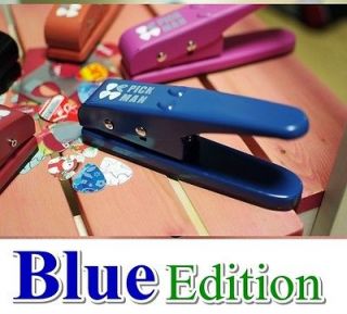 PickMan ] Guitar Pick Make Hand Held Punch Plectrum Cutter BLUE