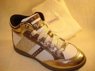 BNIB Lelli Kelly California Gold & White Metallic boots with Cream Leg