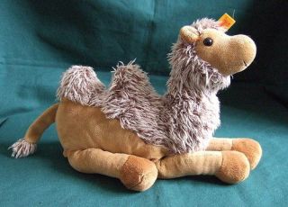STEIFF SOFT COSY LYING CAMEL 110412 WITH BUTTON