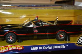2007 Hot Wheels 1966 TV Series Batmobile 1 18