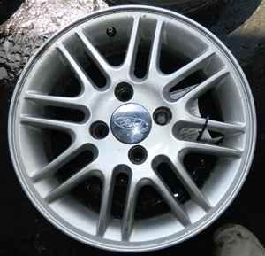 00 11 Ford Focus 15 Alloy Wheel Rim LKQ