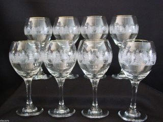  Winter Scene Holiday 7 3 4 in Wine Glasses Goblets MINT GOLD RIMS