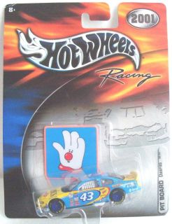 2001 Hot Wheels Racing NASCAR Pit Board Cheerios 43 John Andretti