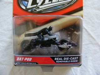 Hot Wheels Motorcycles Batman Bat Pod with Removable Batman Rider 1 64