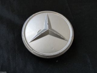 Mercedes Benz 3 1 8 Center Cap 107 40000 25 Silver Plastic OEM