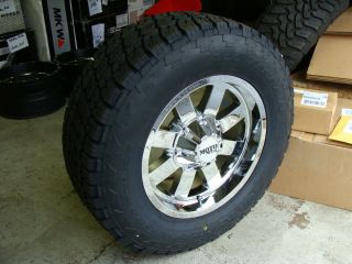 18 Moto Metal 962 Chrome wheels 18x9 285 65R18 Nitto Terra Grappler 33