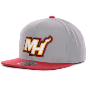 Miami Heat Mitchell and Ness NBA Gray 2 Tone Fitted Cap