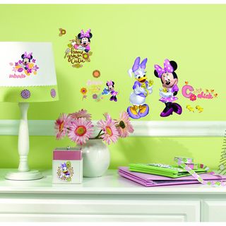 Mickey and Friends Minnie Mouse Barnyard Cuties Peel and Stick Wall Decal