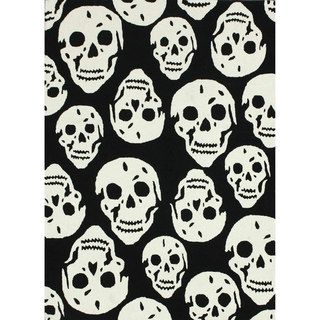 Nuloom Hand tufted Kids Skeleton Skulls Black Wool Rug (5 X 76)