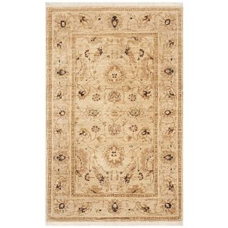 Safavieh Hand knotted Peshawar Vegetable Dye Ivory/ Caramel Wool Rug (4 X 6)