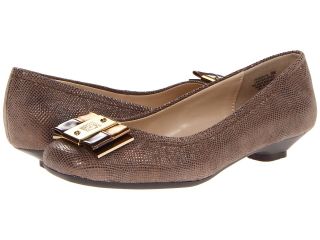 Anne Klein Jadelyn Womens Flat Shoes (Beige)