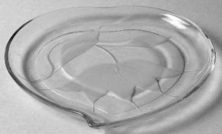 Unknown Crystal Unk462 7 Heart Shaped Plate   Gray Cut/Frosted Leaf Design On B