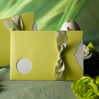 Spring Green Wedding Invitation With Round Cutout (Set of 50)