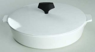 Corning White Coupe Server Buffet/With Lid 2.5 Qt., Fine China Dinnerware   Cent